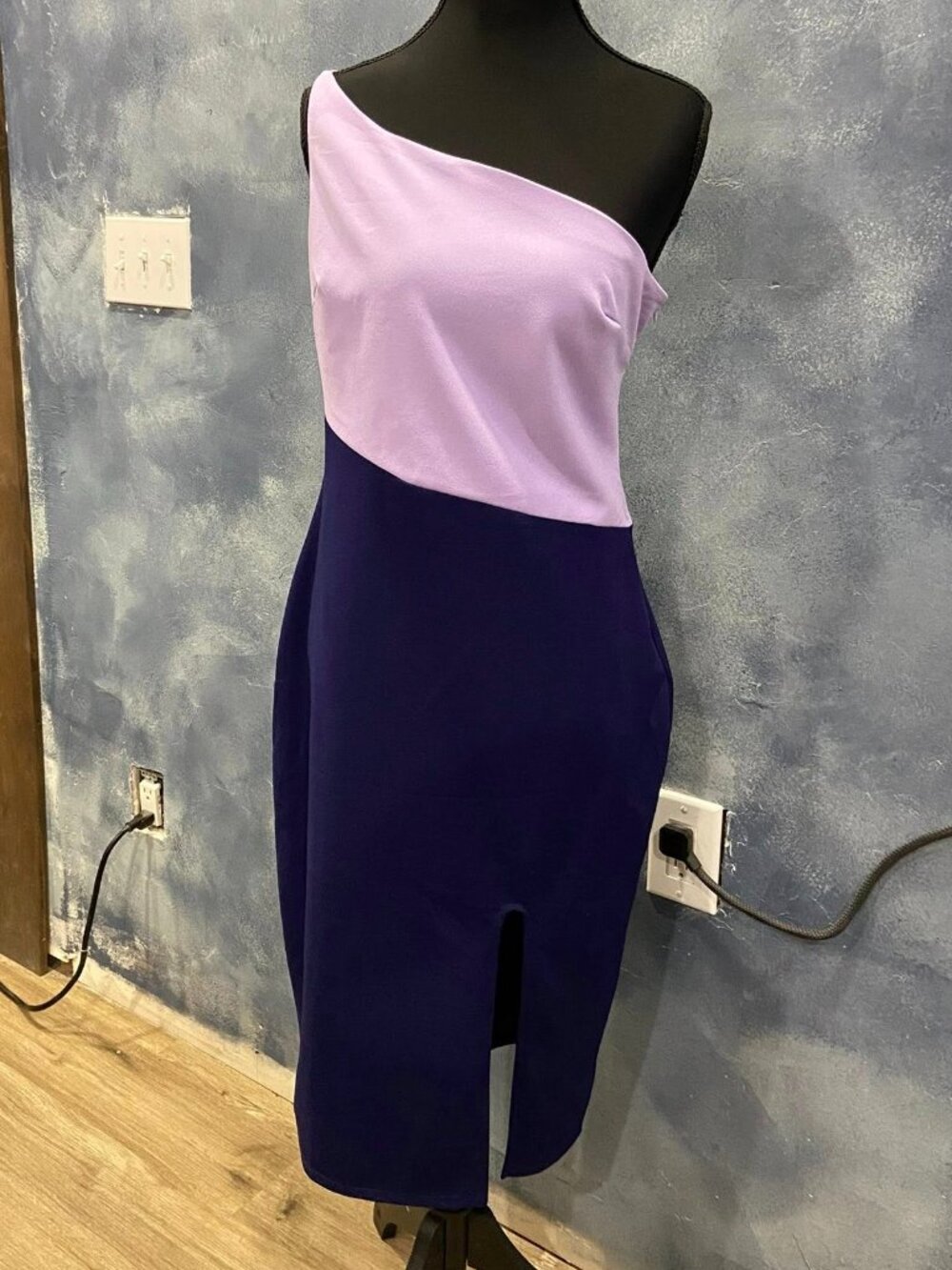 CRYSTAL SKY ONE-SLEEVE PURPLE AND BLUE DRESS SIZE L